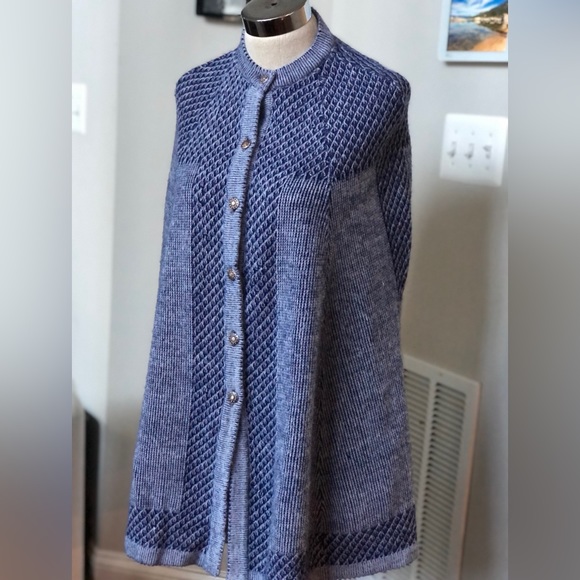 Vintage Cape Sz S/M